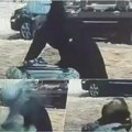 Prozor pao sa 21. Sprata na majku i dete: Kamera zabeležila užasavajući momenat proleteo pored kolica kao raketa (video)