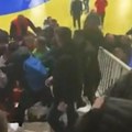 Brutalna tuča na ramazanskom turniru u Novom Pazaru! Isplivao šokantan snimak, nije se znalo ko koga udara (video)