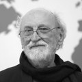 Nedavno je rekao da je opterećen smrću drage prijateljice odlazak arsenija Jovanovića: Njegova autobiografija "bez početka…