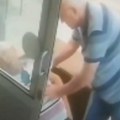 Taksista doživeo srčani udar, kolega mu pomagao, pa srce izdalo i njega: Obojica umrli u nekoliko minuta razmaka: Nadzorne…