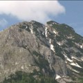 Umetnička dela na travi "New cave art" osvajaju pažnju širom regiona