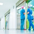 Krv kapljala sa plafona pred užasnutim pacijentima Haos u bolnici (foto)
