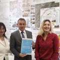 Prva nagrada za JP „Urbanizam i izgradnja“
