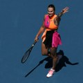 Sabalenka lako pred tigricama, Turci u transu zbog svoje heroine