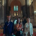 Za ovu Netfliks seriju već kažu da je najbolja u 2026: Misterija koja kombinuje vajb "Derry Girls" sa mračnim zapletom