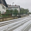 Dramatičan pad temperature: Olujni front doneo sneg i kišu FOTO