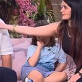 Svi pričaju o potezu supruge selektora Egipta: Okrenula mu glavu usred intervjua