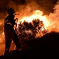 Pakao u Grčkoj; Novi haos kod Atine, naređena hitna evakuacija VIDEO
