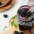 Slatko od kupina kakvo još niste probali: Ova dva sastojka daju mu potpuno novi ukus
