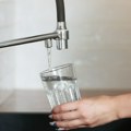 Potrošači u delovima Voždovca bez vode do 18 sati, obezbeđena cisterna