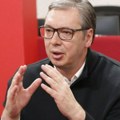 Vučić o povređenom policajcu: Dobio je tri ili četiri udarca od studenata