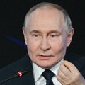 Putin potpisao zakon koji menja pravila za strane građane: Sadržaće sve podatke o onima koji ulaze u Rusiju