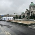 Otišli su oni koji „žele da uče“, ostali su ovi što prave vašar: Po mrežama se dele snimci sa žurke u ćacilendu i ljudi su…