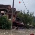 Teška tragedija pogodila zemlju! 6 osoba poginulo u poplavama