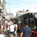 Vozač autobusa jednom rečenicom ostavio bez teksta Beograđane, a onda je usledio obrt: "Pala mi je roletna, ne mogu da vozim"…