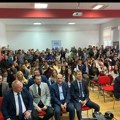 Novčane nagrade primilo 106 mladih talenata u Leskovcu