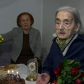 Baka Milica na 100. rođendan: Tajne dugovečnosti nema, ali supa, lenja pita i razgovor su obavezni