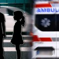 Umrla devojčica na koju je auto naleteo na trotoaru u Kraljevu, bratu se bore za život