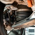 Prednosti i mane kupovine polovnog automobila sa vazdušnim vešanjem