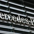 Prodaja „Mercedes-Benca” pala osam odsto u trećem kvartalu