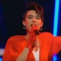 Sramna ponuda je koštala karijere: Jedina jugoslovenska pobednica na Evroviziji danas drži školu pevanja i evo kako izgleda