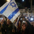 Bes u Izraelu, hiljade ljudi na ulicama: „Ubijeni taoci su držali belu tkaninu na štapu“
