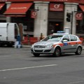 Hemijski incident u Londonu: Bacio korozivnu supstancu na prolaznike, među povređenima i deca