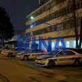 Sevali noževi u blizini policijske stanice u Novom Pazaru: Sukob dvojice mladića, jedan ranjen i prabačen u bolnicu…