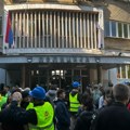 Studenti organizovali hitan protest ispred Policijske uprave zbog hapšenja veterana