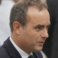 Prvi dan na funkciji u senci nasilnih protesta: Lekorni obećao dramatične promene u vladi