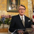 Otpušten britanski diplomata povezan sa Epsteinom