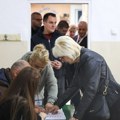(UŽIVO) Lokalni izbori na Kosovu: Zatvorena biračka mesta, novinari izbačeni