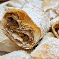 Posna, mirisna i tradicionalna! Pita bundevara koja se priprema za manje od sat vremena