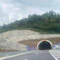 Putevi Srbije: Normalizovan saobraćaj u tunelu Laz, autobus nastavio put