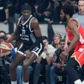 Partizan pobedio Crvenu zvezdu u košarkaškom derbiju