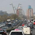 Ova ulica na Novom Beogradu ostaje zatvorena! Evo do kada će režim javnog prevoza biti izmenjen, ukinuta dva stajališta
