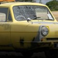 Koštaće ko nov Mercedes: Na aukciji Delbojev legendarni žuti kombi na tri točka iz "Mućki" - ovo je cena koju bi mogao da…