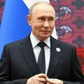 Putin razgovarao telefonom sa papom Lavom o sukobu sa Ukrajinom