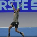 (VIDEO) Kad teniser od 196 cm promaši smeč