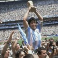 Наследници Дијега Марадоне изгубили судски процес, украдени трофеј биће изложен на аукцији у Паризу