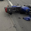 Opet teška nezgoda: Sudar motora i vozila u selu Uzići, vozač brzog dvotočkaša povređen