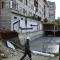 Stanari Bloka 4 na Novom Beogradu i dalje protestuju: "Danas najdramatičniji trenutak našeg zaziđivanja" (VIDEO)