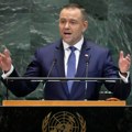 Šta je to stavio u usta: Snimak uhvatio poljskog predsednika u "nezgodnoj" situaciji (video)