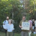 Puštena učesnica protesta u Rakovici: Policija je zadržala dva sata