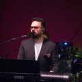 Petar Grašo 15. oktobra stiže u Sava Centar, a o ovoj anegdoti priča region; "Mislila sam da je Oliverov sin"