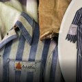 (Foto) kupci širom sveta u šoku: Zara pustila u prodaju dečje kostime s naci oznakama Zbog „modnog“ detalja koji podseća na…