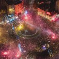 AP o završnom skupu Studentske liste: Stotine hiljada ljudi na Slaviji pred napet izborni vikend