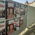 FOTO: Uvredljivi plakati protiv opozicije i u Novom Sadu - na meti Jovanović i Grbović