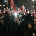Protest poljske opozicije zbog promena u medijima i zatvaranja bivših ministara