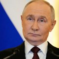 Predsednik je jedan ali gde je? Vladimir Putin je uspešno zavarao ceo svet koliko ih je? Jedan, dva, najmanje tri...